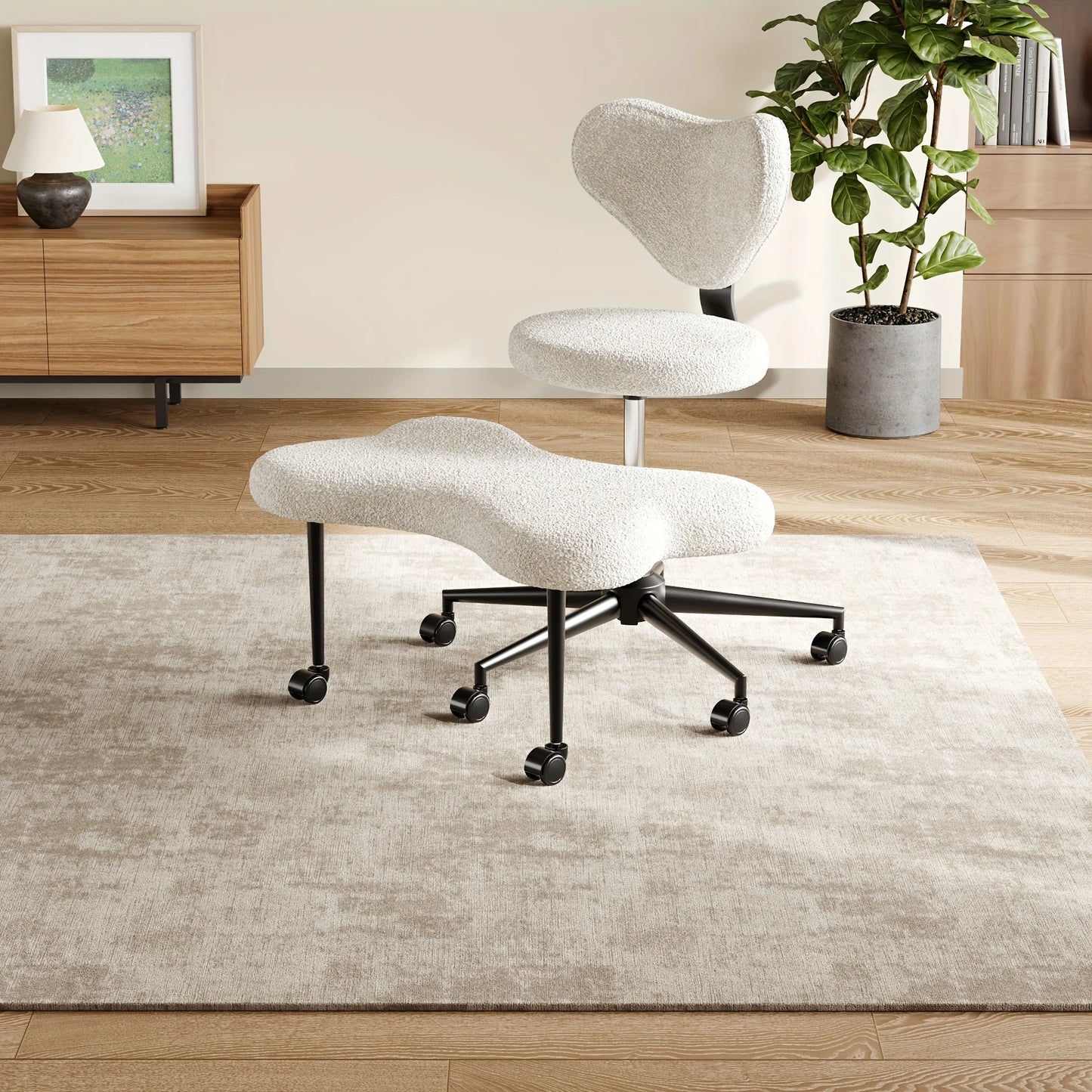 Ergonomic Cross-Legged Chair