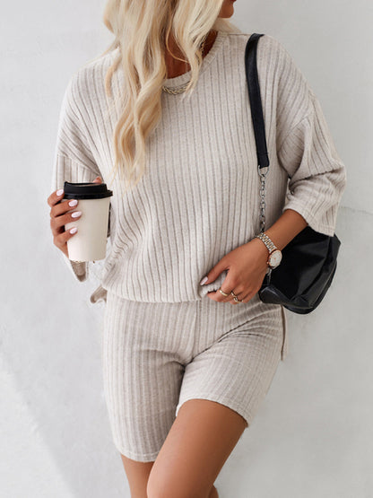 new style elegant, casual round neck and mid-sleeve suit