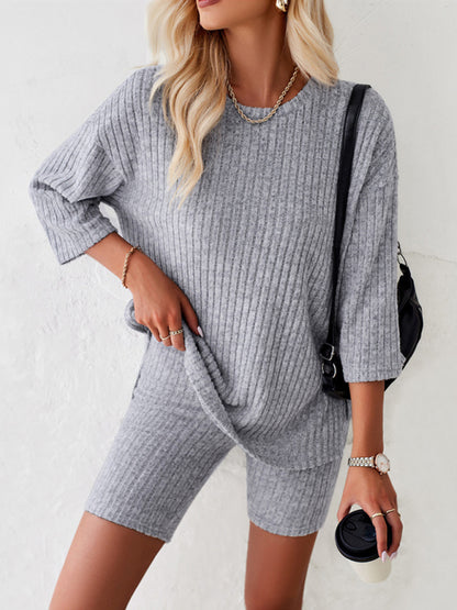 new style elegant, casual round neck and mid-sleeve suit